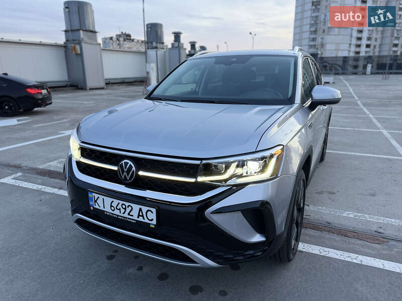 Внедорожник / Кроссовер Volkswagen Taos 2023 в Киеве