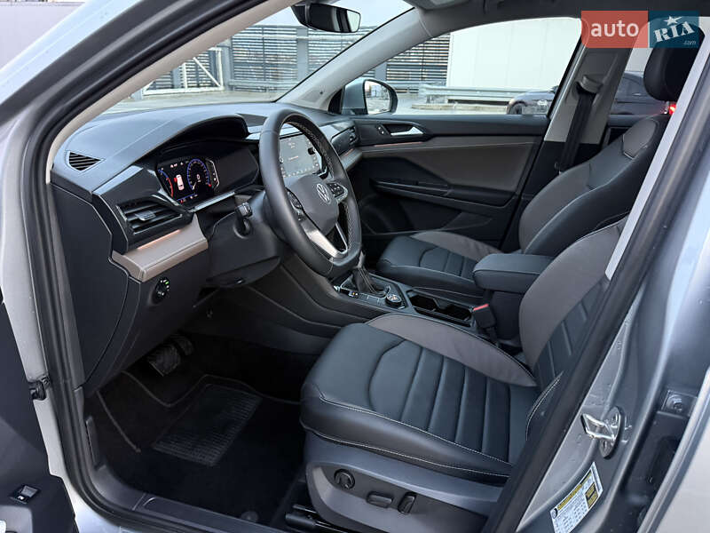 Внедорожник / Кроссовер Volkswagen Taos 2023 в Киеве