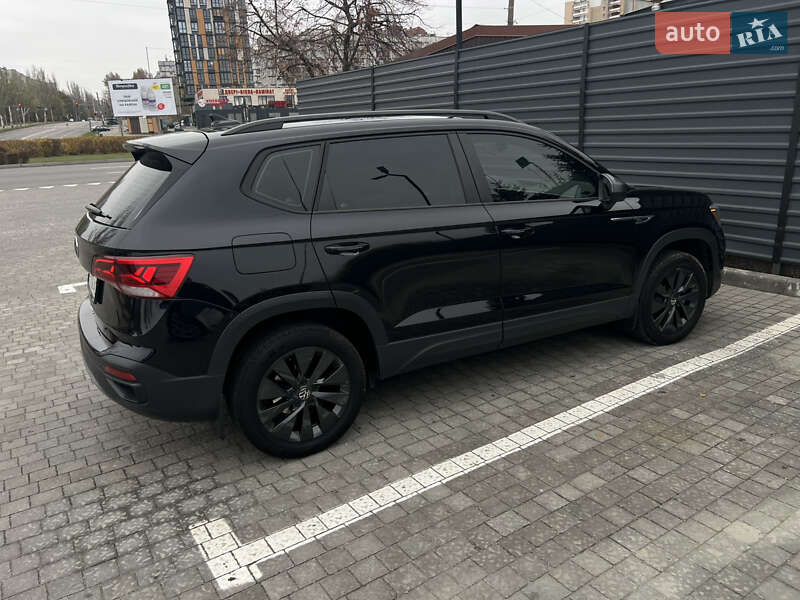 Внедорожник / Кроссовер Volkswagen Taos 2023 в Запорожье