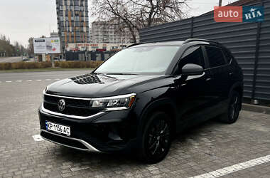 Позашляховик / Кросовер Volkswagen Taos 2023 в Запоріжжі