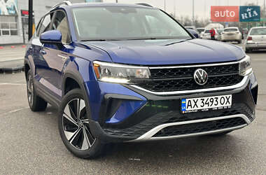 Внедорожник / Кроссовер Volkswagen Taos 2023 в Киеве