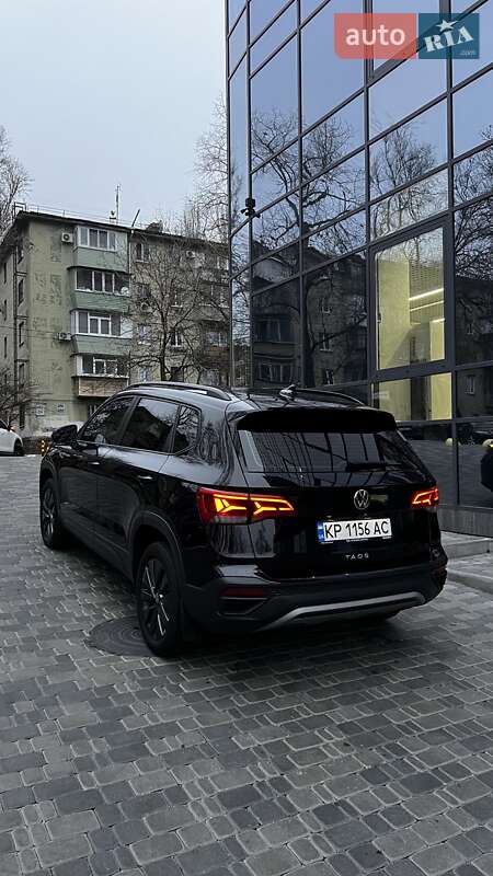 Позашляховик / Кросовер Volkswagen Taos 2023 в Запоріжжі