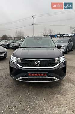 Внедорожник / Кроссовер Volkswagen Taos 2022 в Белогородке