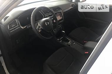 Внедорожник / Кроссовер Volkswagen Tiguan Allspace 2018 в Житомире