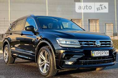 Внедорожник / Кроссовер Volkswagen Tiguan Allspace 2020 в Киеве