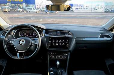 Внедорожник / Кроссовер Volkswagen Tiguan Allspace 2020 в Киеве