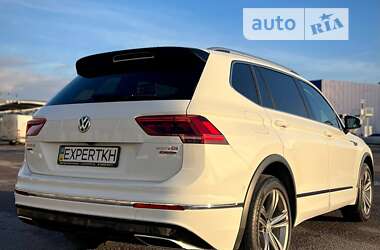 Внедорожник / Кроссовер Volkswagen Tiguan Allspace 2018 в Киеве