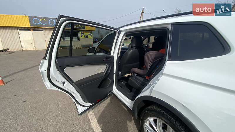 Внедорожник / Кроссовер Volkswagen Tiguan Allspace 2018 в Кривом Роге фото 9 Внедорожник / Кроссовер Volkswagen Tiguan Allspace 2018 в Кривом Роге
