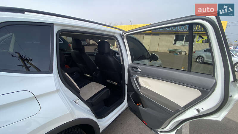 Внедорожник / Кроссовер Volkswagen Tiguan Allspace 2018 в Кривом Роге фото 10 Внедорожник / Кроссовер Volkswagen Tiguan Allspace 2018 в Кривом Роге