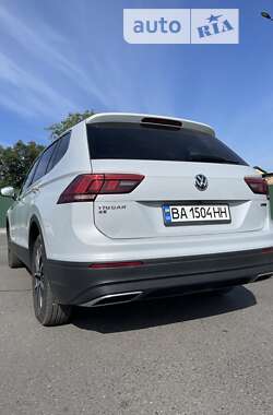 Внедорожник / Кроссовер Volkswagen Tiguan Allspace 2019 в Кропивницком