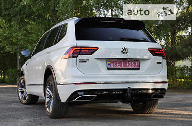 Внедорожник / Кроссовер Volkswagen Tiguan Allspace 2020 в Львове