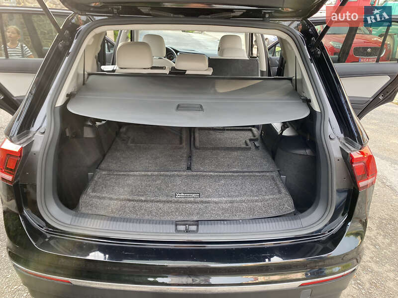 Позашляховик / Кросовер Volkswagen Tiguan Allspace 2018 в Самборі