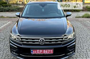 Внедорожник / Кроссовер Volkswagen Tiguan Allspace 2018 в Луцке