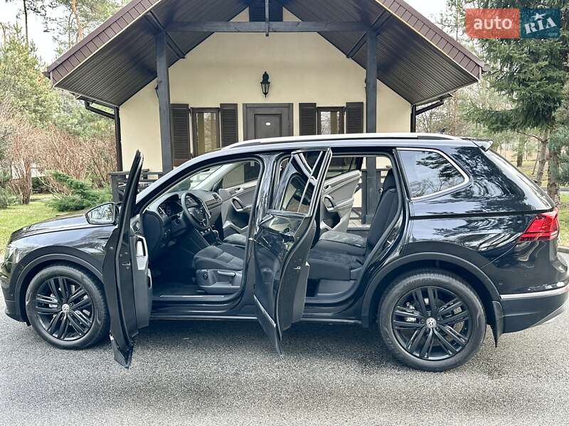 Позашляховик / Кросовер Volkswagen Tiguan Allspace 2018 в Києві фото 27 Позашляховик / Кросовер Volkswagen Tiguan Allspace 2018 в Києві