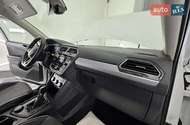 Внедорожник / Кроссовер Volkswagen Tiguan Allspace 2022 в Дрогобыче