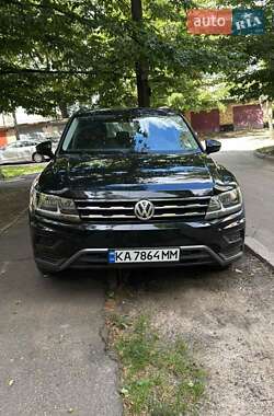 Внедорожник / Кроссовер Volkswagen Tiguan Allspace 2018 в Киеве