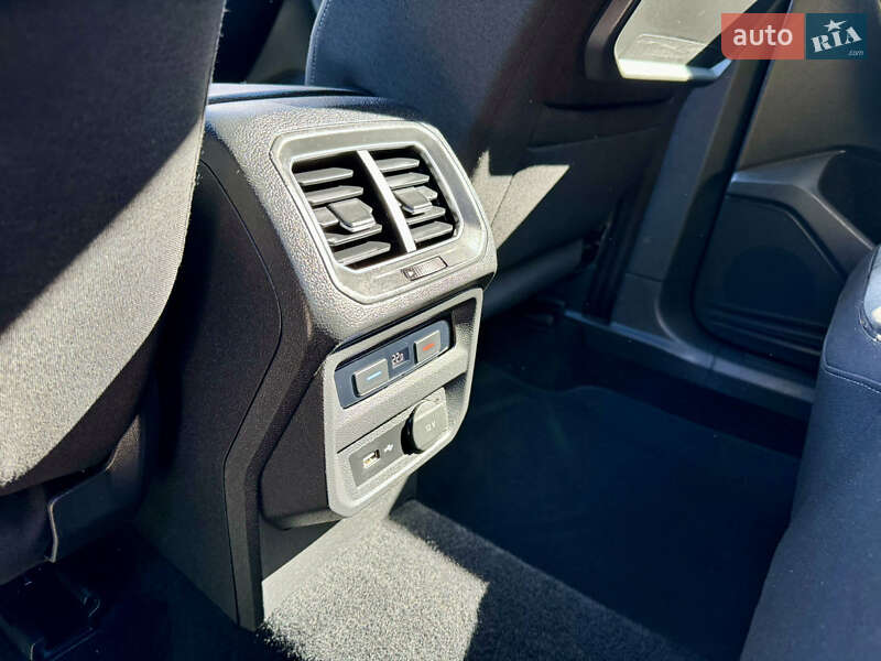 Позашляховик / Кросовер Volkswagen Tiguan Allspace 2018 в Луцьку