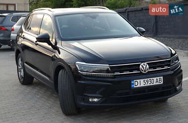 Позашляховик / Кросовер Volkswagen Tiguan Allspace 2017 в Чернівцях