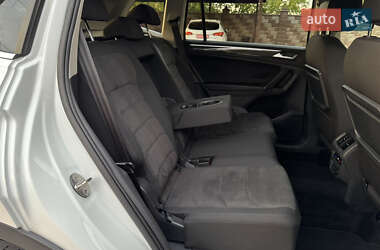 Внедорожник / Кроссовер Volkswagen Tiguan Allspace 2020 в 