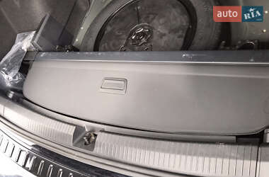Внедорожник / Кроссовер Volkswagen Tiguan Allspace 2022 в 