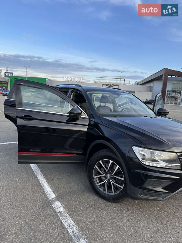 Внедорожник / Кроссовер Volkswagen Tiguan Allspace 2019 в Киеве фото 3 Внедорожник / Кроссовер Volkswagen Tiguan Allspace 2019 в Киеве