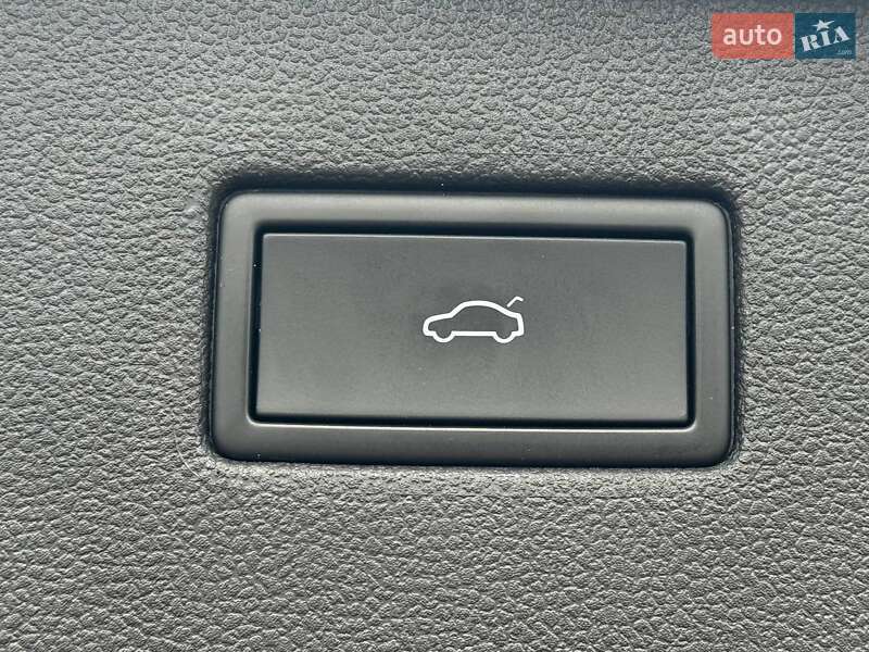 Внедорожник / Кроссовер Volkswagen Tiguan Allspace 2021 в Луцке