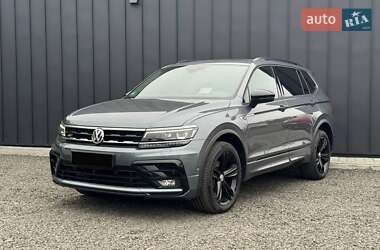 Внедорожник / Кроссовер Volkswagen Tiguan Allspace 2021 в Луцке