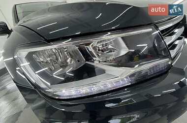 Внедорожник / Кроссовер Volkswagen Tiguan Allspace 2019 в 