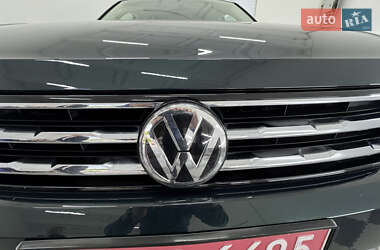 Внедорожник / Кроссовер Volkswagen Tiguan Allspace 2019 в 