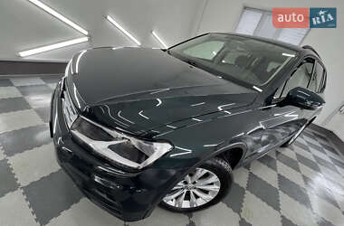 Внедорожник / Кроссовер Volkswagen Tiguan Allspace 2019 в 