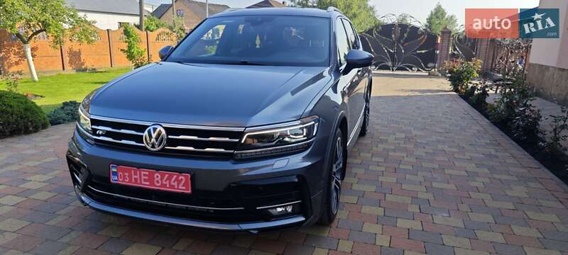 Внедорожник / Кроссовер Volkswagen Tiguan Allspace 2019 в 