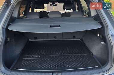 Внедорожник / Кроссовер Volkswagen Tiguan Allspace 2019 в 