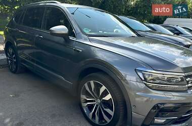 Внедорожник / Кроссовер Volkswagen Tiguan Allspace 2020 в Киеве
