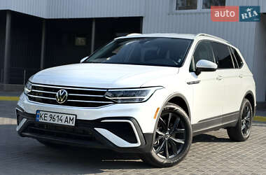 Внедорожник / Кроссовер Volkswagen Tiguan Allspace 2024 в Каменском