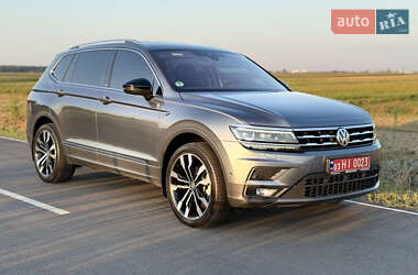 Внедорожник / Кроссовер Volkswagen Tiguan Allspace 2021 в Киеве