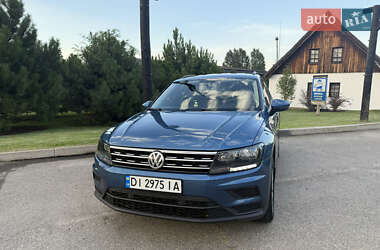Внедорожник / Кроссовер Volkswagen Tiguan Allspace 2019 в Синельниково