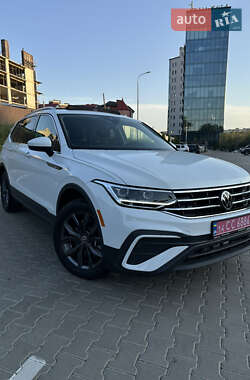 Внедорожник / Кроссовер Volkswagen Tiguan Allspace 2022 в Тернополе