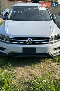 Позашляховик / Кросовер Volkswagen Tiguan Allspace 2018 в Львові