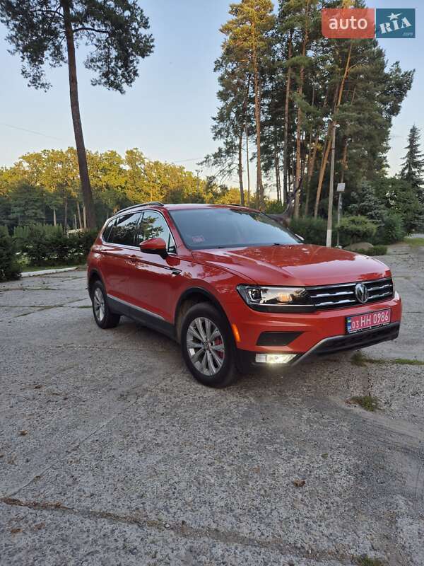 Внедорожник / Кроссовер Volkswagen Tiguan Allspace 2018 в Шепетовке