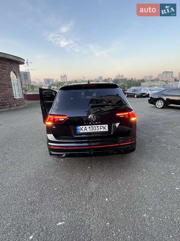 Внедорожник / Кроссовер Volkswagen Tiguan Allspace 2023 в Киеве