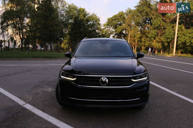 Позашляховик / Кросовер Volkswagen Tiguan Allspace 2023 в Харкові