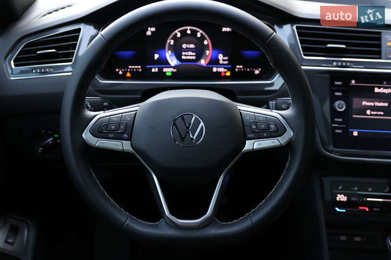 Позашляховик / Кросовер Volkswagen Tiguan Allspace 2023 в Харкові