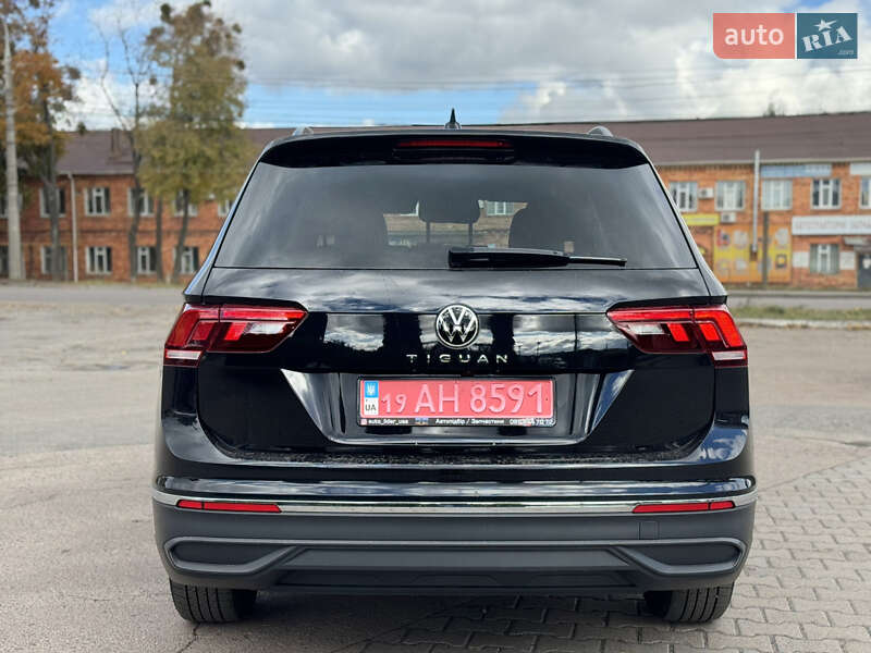 Внедорожник / Кроссовер Volkswagen Tiguan Allspace 2023 в Сумах
