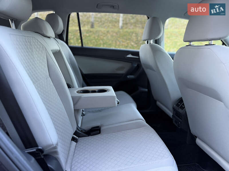 Внедорожник / Кроссовер Volkswagen Tiguan Allspace 2020 в Киеве фото 20 Внедорожник / Кроссовер Volkswagen Tiguan Allspace 2020 в Киеве