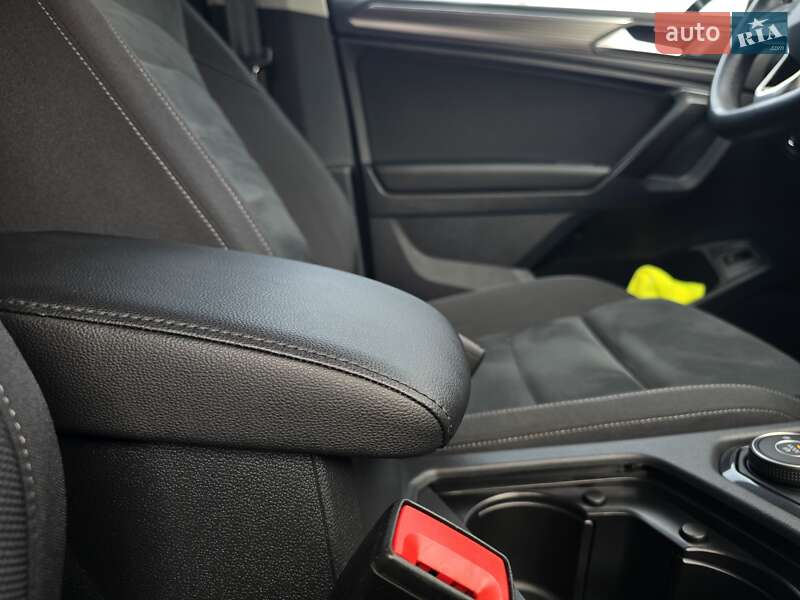 Позашляховик / Кросовер Volkswagen Tiguan Allspace 2021 в Луцьку фото 81 Позашляховик / Кросовер Volkswagen Tiguan Allspace 2021 в Луцьку