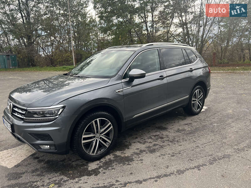 Внедорожник / Кроссовер Volkswagen Tiguan Allspace 2019 в Бердичеве фото 12 Внедорожник / Кроссовер Volkswagen Tiguan Allspace 2019 в Бердичеве