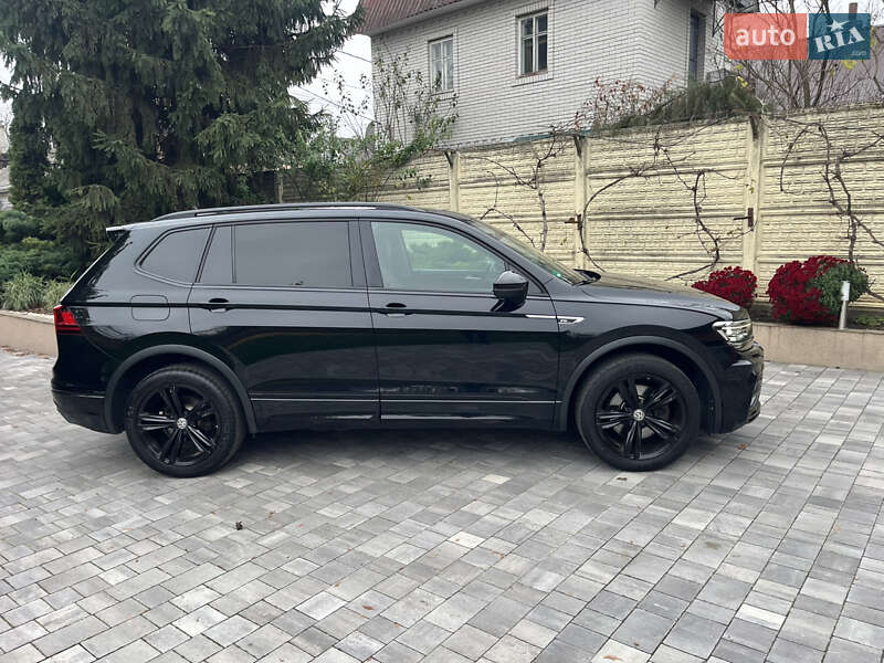 Позашляховик / Кросовер Volkswagen Tiguan Allspace 2020 в Житомирі