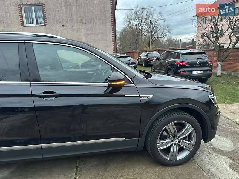 Внедорожник / Кроссовер Volkswagen Tiguan Allspace 2020 в Ивано-Франковске