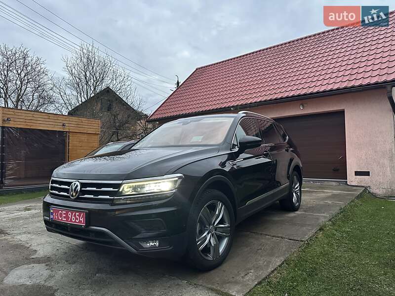 Внедорожник / Кроссовер Volkswagen Tiguan Allspace 2020 в Ивано-Франковске