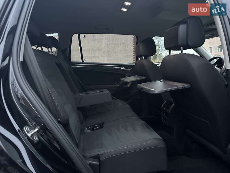 Внедорожник / Кроссовер Volkswagen Tiguan Allspace 2020 в Ивано-Франковске